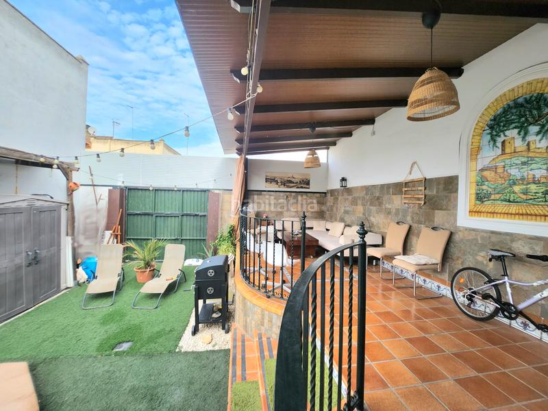 Foto 3d033a38-c5bf-40cc-ac28-fbbfee0fcf0c. Casa adossada a carretera alcalá-dos hermanas 1 a Alcalá de Guadaira