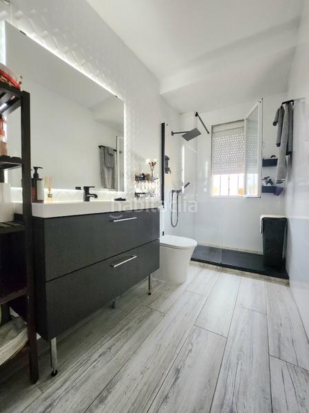 Foto d1923848-6550-4525-a779-1356b4d413f1. Casa adossada a carretera alcalá-dos hermanas 1 a Alcalá de Guadaira