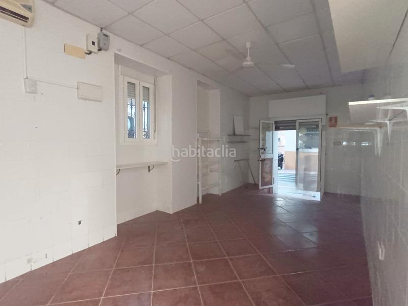 Foto c412996c-06d2-4c14-898b-a5ba4af05f13. Local comercial en bailén 29 local cercano al Centro en Alcalá de Guadaira