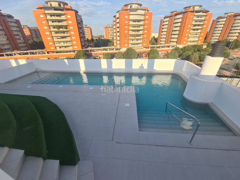 Foto 98426707-8765-49cc-89d8-2b3da9a11d02. Àtic amb calefacció aparcament piscina a Bellavista Sevilla