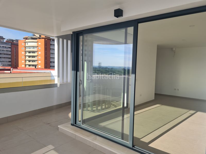 Foto a3d44fdb-91c2-44e8-aa0e-d70815ec707a. Àtic amb calefacció aparcament piscina a Bellavista Sevilla