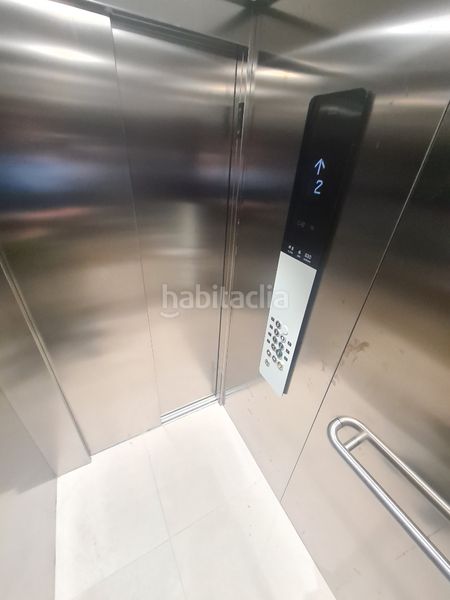 Foto a4b716f0-5d94-4e54-9301-8fd900c26776. Àtic amb calefacció aparcament piscina a Bellavista Sevilla
