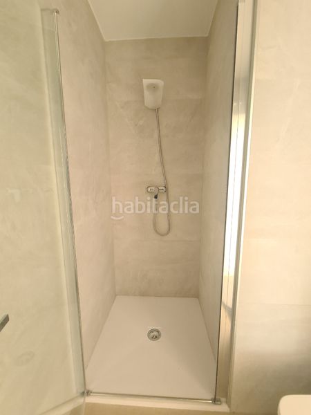 Foto f8485114-4b13-4004-be5f-24d0ffafe2b2. Àtic amb calefacció aparcament piscina a Bellavista Sevilla