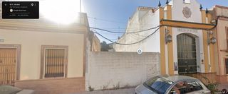 Wohngrundstück in Calle alcoba 57. Parcela centro dos hermanas
