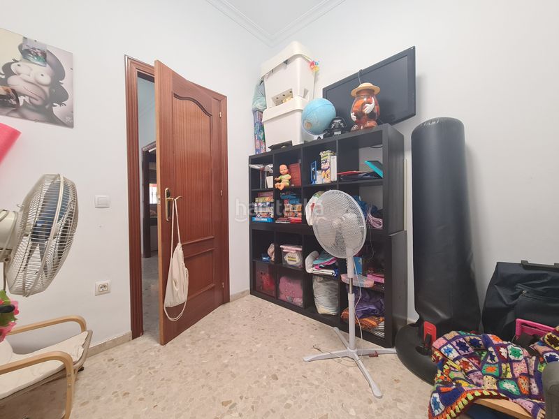 Foto 059d02de-2bd9-40b6-bcdb-c118ea4c7f1e. Casa adossada a Bellavista Sevilla