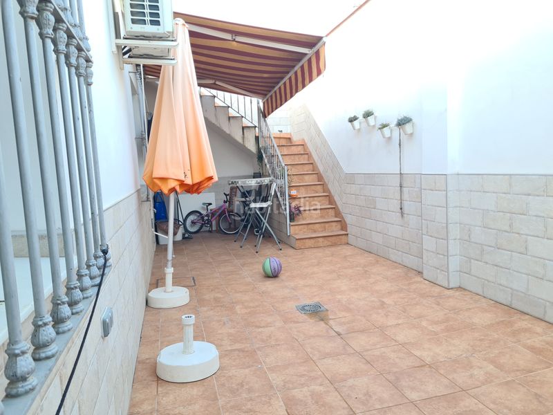 Foto 9e4a7412-ae06-473f-9180-15be31d31e52. Casa adossada a Bellavista Sevilla