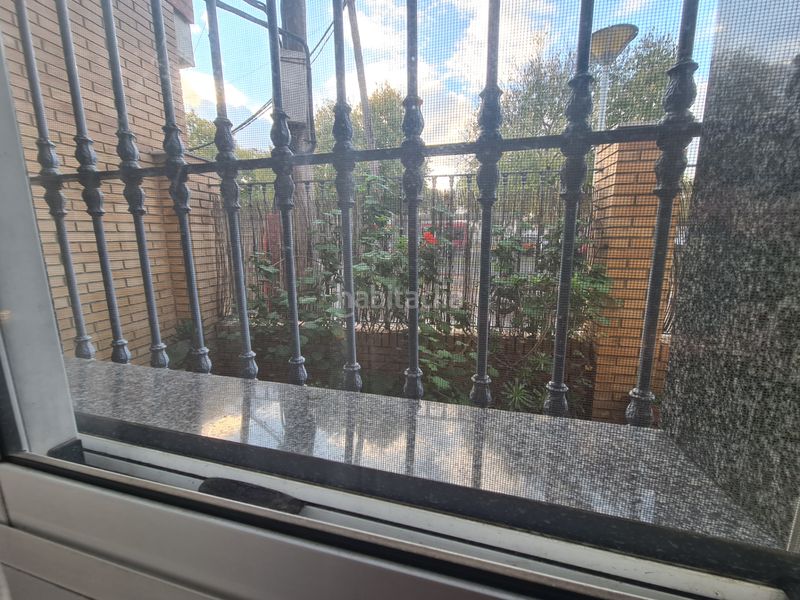Foto a55ba73c-c4bc-4143-a285-3627df6fc962. Casa adossada a Bellavista Sevilla