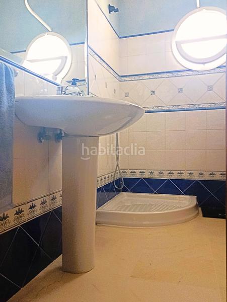 Foto aec6318f-e859-4dc1-b849-894f4dc3c2eb. Casa con parcheggio in Nueva Alcalá Alcalá de Guadaira