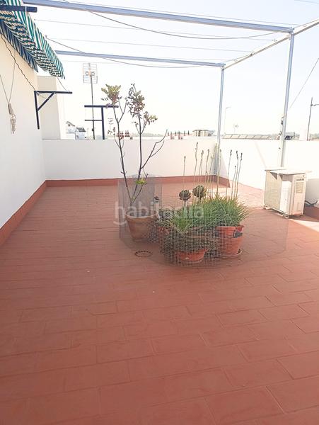 Foto b8f25bc4-296d-4ea7-8543-9179740a90a9. Casa con parcheggio in Nueva Alcalá Alcalá de Guadaira