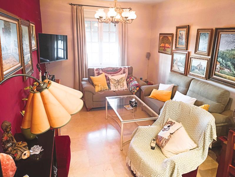 Foto e08aac4a-618a-4cb1-af51-d2781cb516d2. Casa con parcheggio in Nueva Alcalá Alcalá de Guadaira