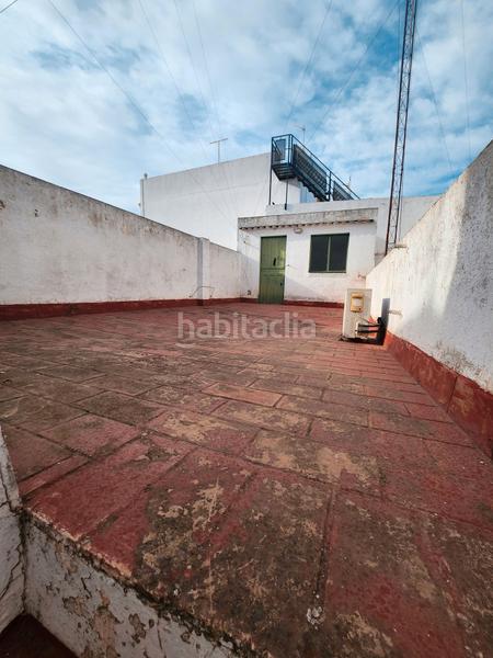 Foto 1cfe539d-c77c-48b4-9099-bcc54a53166e. Casa amb xemeneia a Centro Alcalá de Guadaira