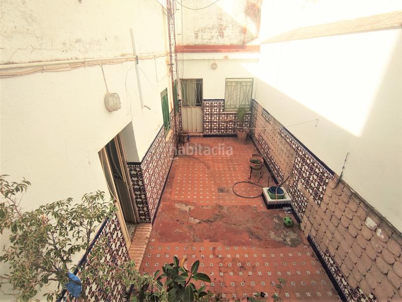 Foto 39069542-fcfd-4afd-8ccf-2adbde773808. Casa amb xemeneia a Centro Alcalá de Guadaira