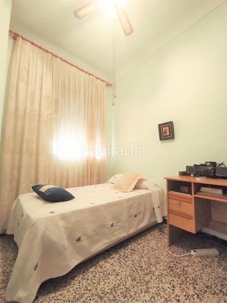 Foto 55637909-8bbf-4f02-ae57-b7340d88ed97. Casa amb xemeneia a Centro Alcalá de Guadaira