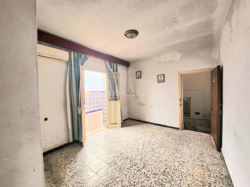 Foto 5aa2bd54-3325-435c-8512-845ed48e1fdc. Casa amb xemeneia a Centro Alcalá de Guadaira