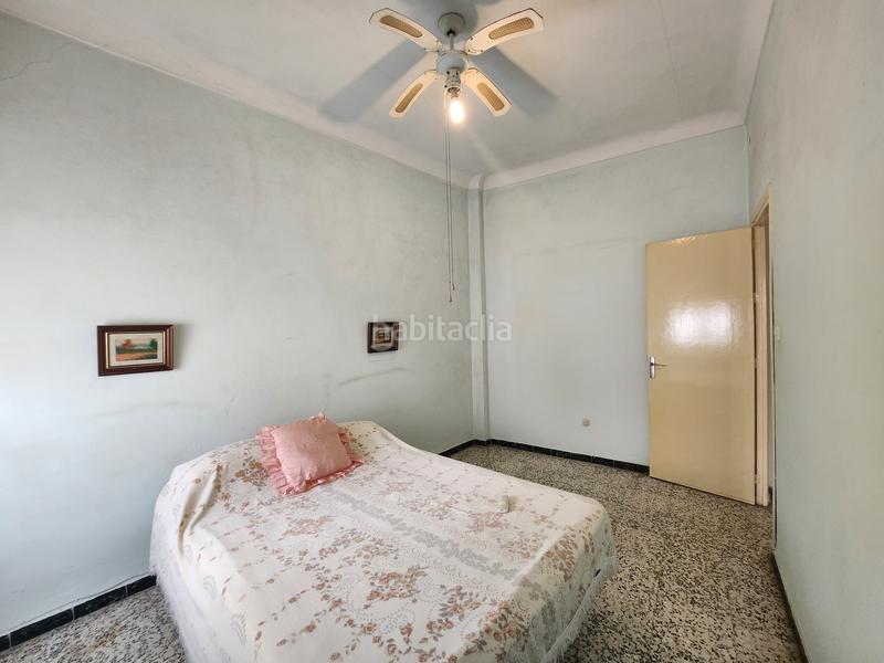 Foto 662515f6-bac8-4417-a851-dd35bd619415. Casa amb xemeneia a Centro Alcalá de Guadaira