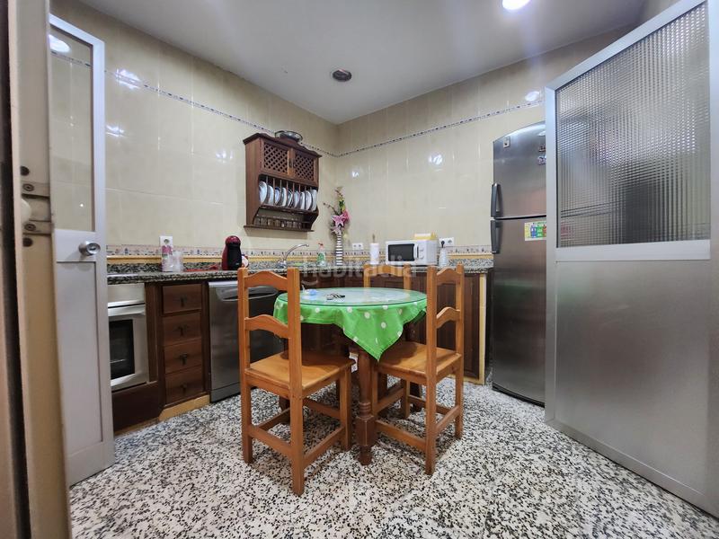 Foto 874dbfe1-f443-4749-a632-1afea7cbdc92. Casa amb xemeneia a Centro Alcalá de Guadaira