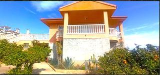 Xalet a Avinguda balcon de ponoig 8. Chalet independiente en polop