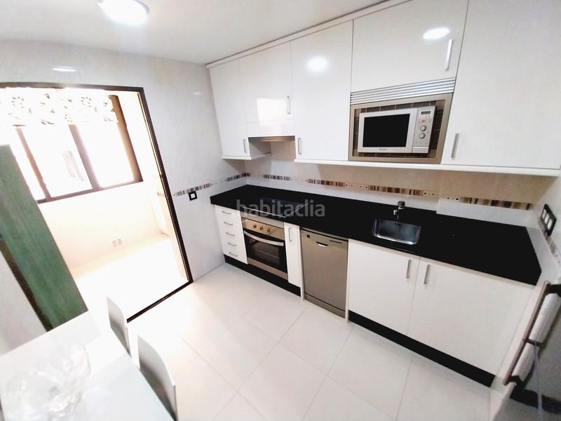 Foto 7e33f254-69e6-4758-a94b-a0d1f6d99f91. Appartement dans calle de la rioja 3 dans Centro Urbano Benidorm