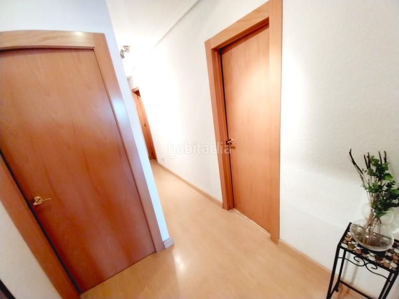 Foto 9c8d3d74-2b31-44ef-9d2e-5fbf3aaa1be4. Appartement dans calle de la rioja 3 dans Centro Urbano Benidorm