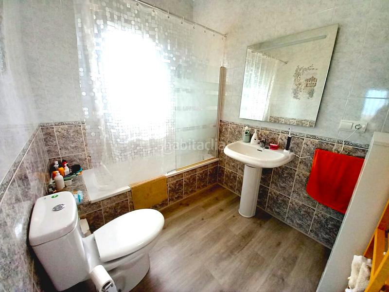Foto 4b973cf1-2bc9-48ff-a1be-3fd26ae8d479. Chalet fantástico chalet en venta en Ráfol de Almunia