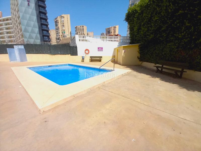 Foto 8d5ea1d0-cab7-4cf1-9002-b4a86bfff0f2. Piso estupendo piso en venta en Playa Levante Benidorm