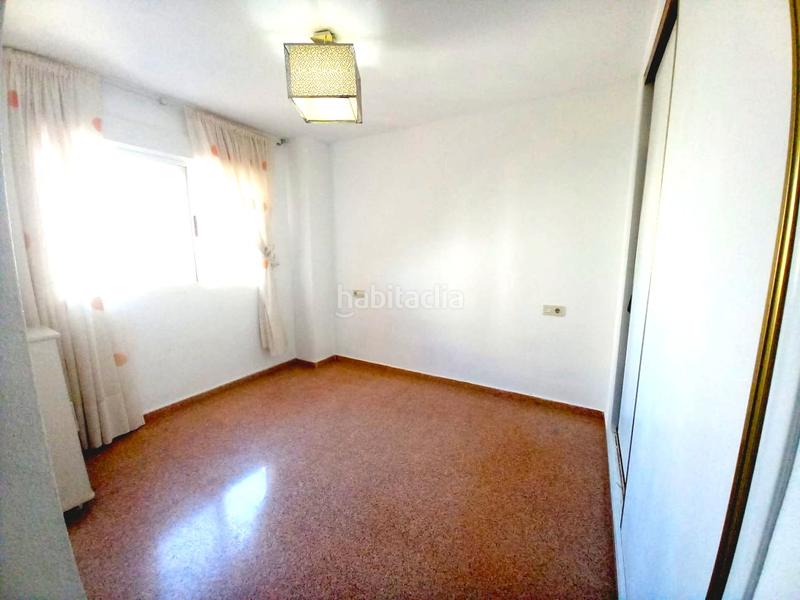 Foto 2127cdac-77e2-40e7-a480-9d996f064065. Appartement avec piscine dans Playa Poniente Benidorm