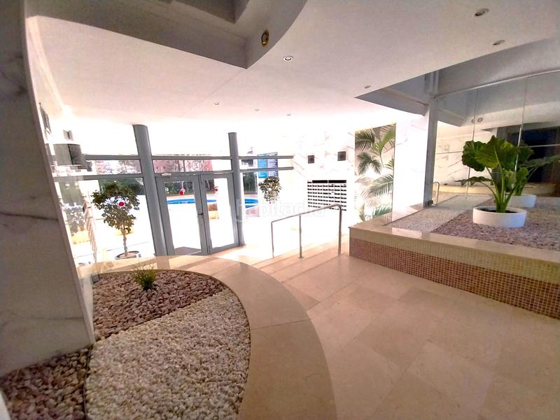 Foto 43f9b229-8870-43a7-b757-36bfed3efe8a. Pis a calle del esperanto 27 a Levante Alto Benidorm