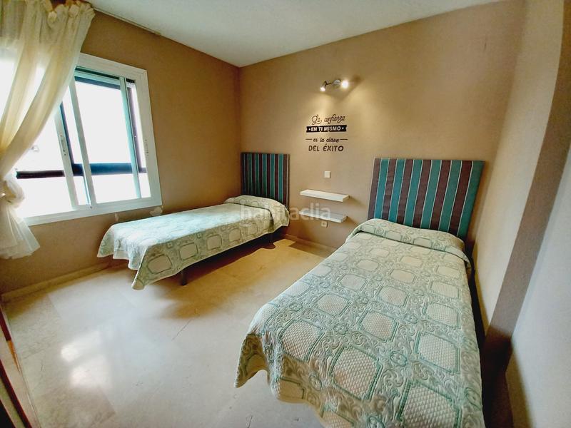 Foto 56e5f7f9-cbb3-4c4e-b4a8-8283a3977d6b. Pis a calle del esperanto 27 a Levante Alto Benidorm