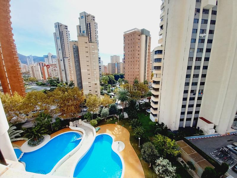 Foto a545591a-fcbd-4914-ad80-714ee180374c. Pis a calle del esperanto 27 a Levante Alto Benidorm