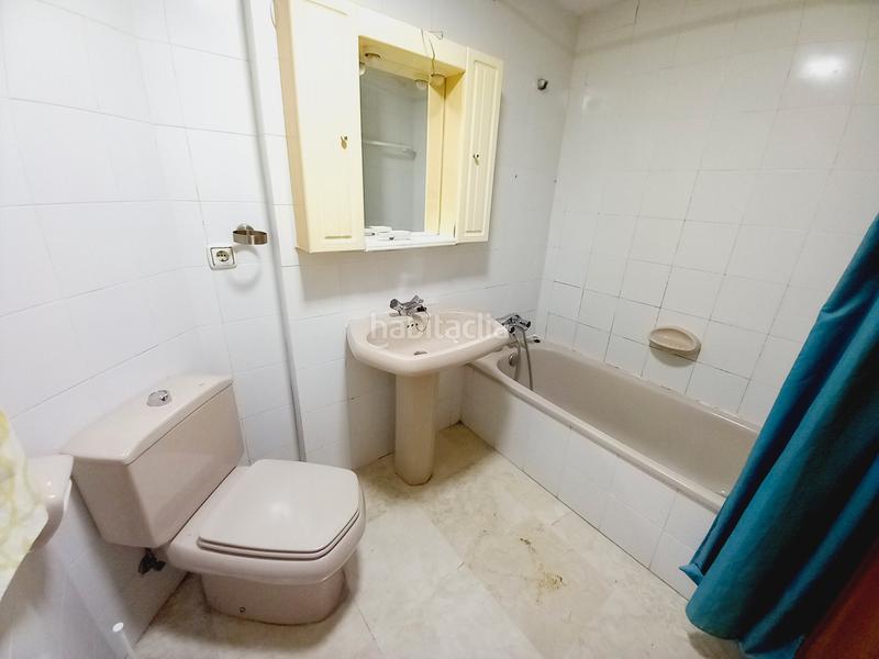 Foto a5782a43-fa74-45d0-904a-4da6d67e6891. Pis a calle del esperanto 27 a Levante Alto Benidorm