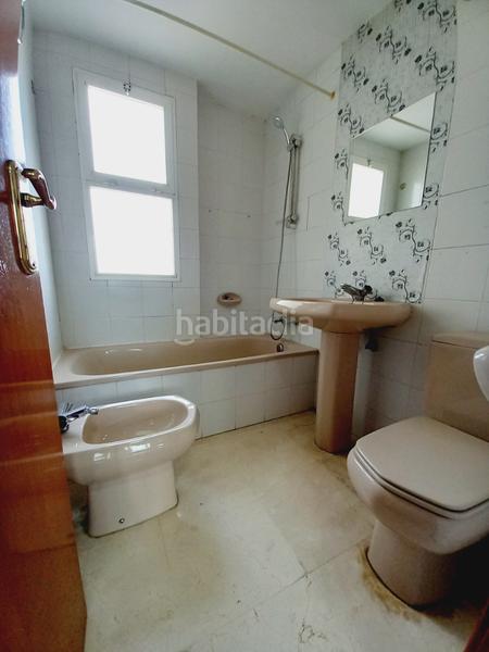 Foto cd7a922b-e892-437e-8806-27c0a06f5ae1. Pis a calle del esperanto 27 a Levante Alto Benidorm