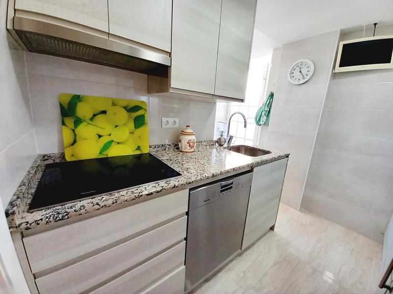 Foto 4aeda952-f19c-4a86-9b16-732ed8fa5f2f. Flat with heating parking pool in Levante Alto Benidorm