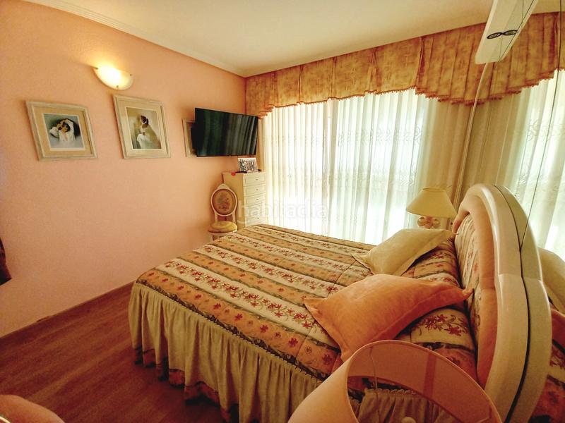 Foto 9513ef8c-4cf2-4943-a190-a70062158e21. Flat with heating parking pool in Levante Alto Benidorm