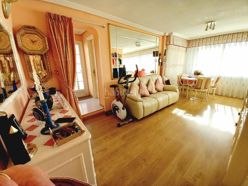 Foto d860ea2c-b687-40e0-a4e2-556c32211361. Flat with heating parking pool in Levante Alto Benidorm