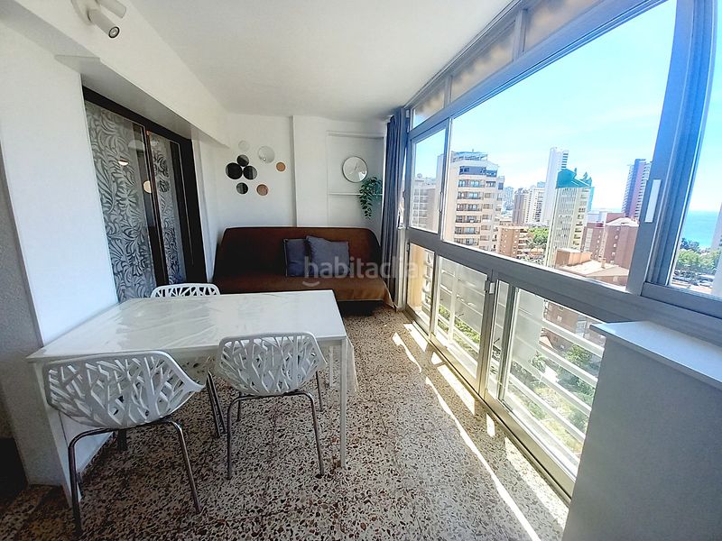 Foto 70773e8c-a722-4213-b90d-37cf0141a83a. Pis amb piscina a Levante Alto Benidorm