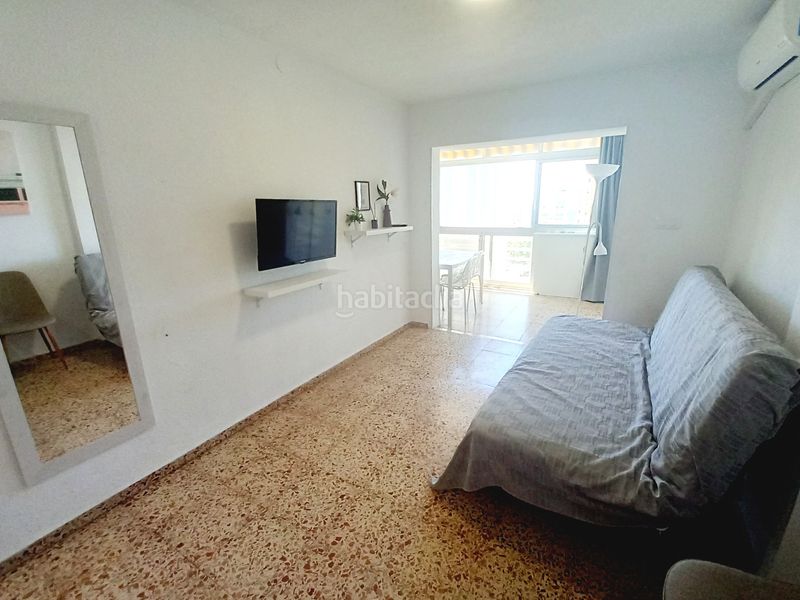 Foto cb7c5caa-dd06-4f63-b919-a38ca93a613a. Pis amb piscina a Levante Alto Benidorm