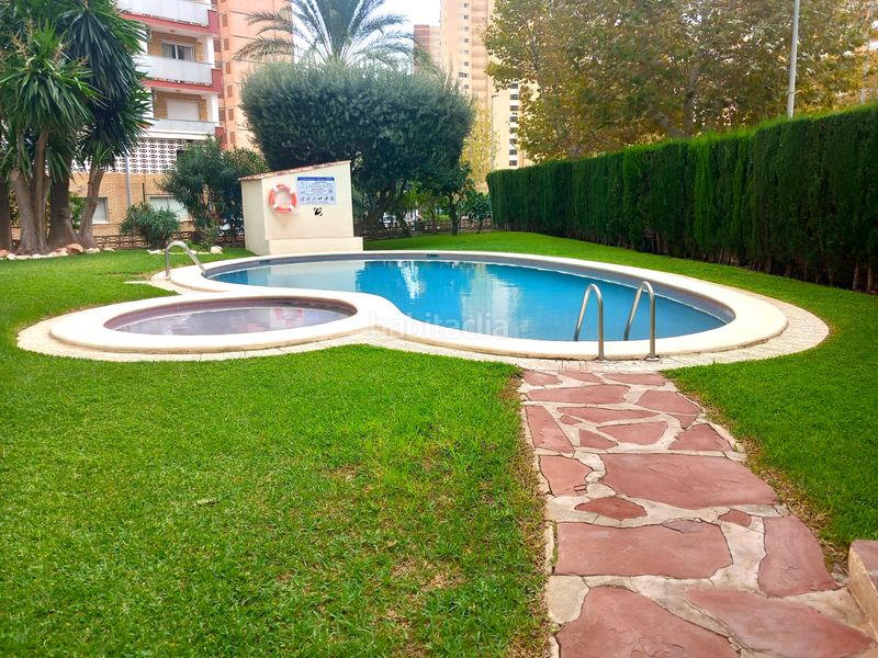 Foto 9fcc7532-8bb8-4c64-a167-0b3159fb3450. Pis amb piscina a Levante Alto Benidorm