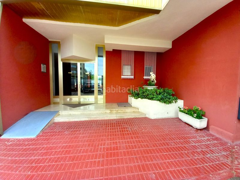 Foto e8e78619-4e32-4087-ad59-349b866abbe8. Pis amb piscina a Levante Alto Benidorm