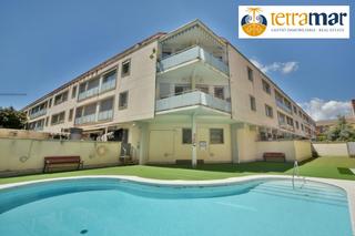 Pis a Vilamarina. Planta baja de 4 habitaciones con piscina comunitaria en viladec