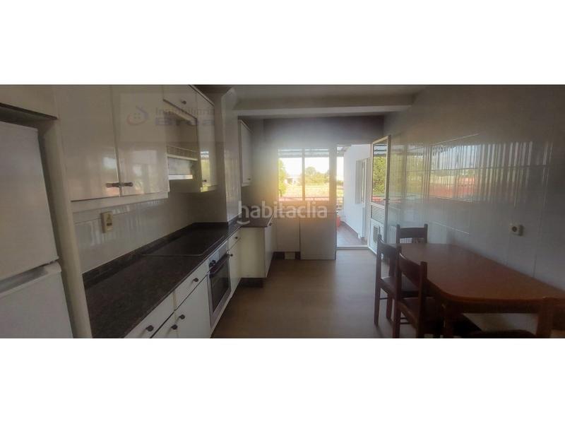 Foto 108e69a4-67be-4643-91b8-59d1f2853f99. Appartement dans avenida recinto ferial 8 dans Silleda