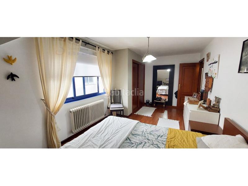 Foto 8ad69a8a-08ca-4dd7-8bc0-50b4d4904f77. Duplex dans rua emilio alonso paz 10 dans Silleda