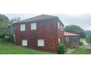 Maison à Lugar castrelo-bodaño 9. Excelente casa