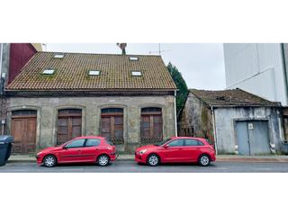 Casa a Rua trasdeza (do) 68. Casa de piedra para restaurar