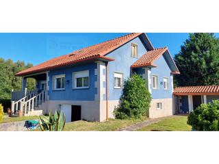 Casa  N/a. Increíble casa en venta en palmou, lalín, con finca cerrada y fr
