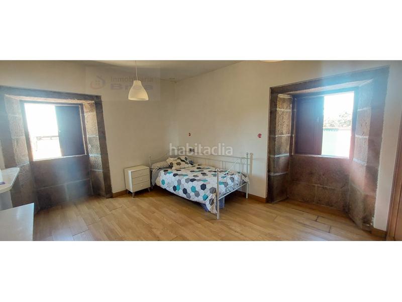 Foto 6cd60138-5a34-4391-a8b8-9adbf0d9d741. Casa en sachocos 9 excelente casa de piedra al lado en Silleda