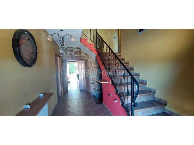 Foto bc949b9a-7c21-426b-b726-9b30bfcee7f1. Casa en sachocos 9 excelente casa de piedra al lado en Silleda