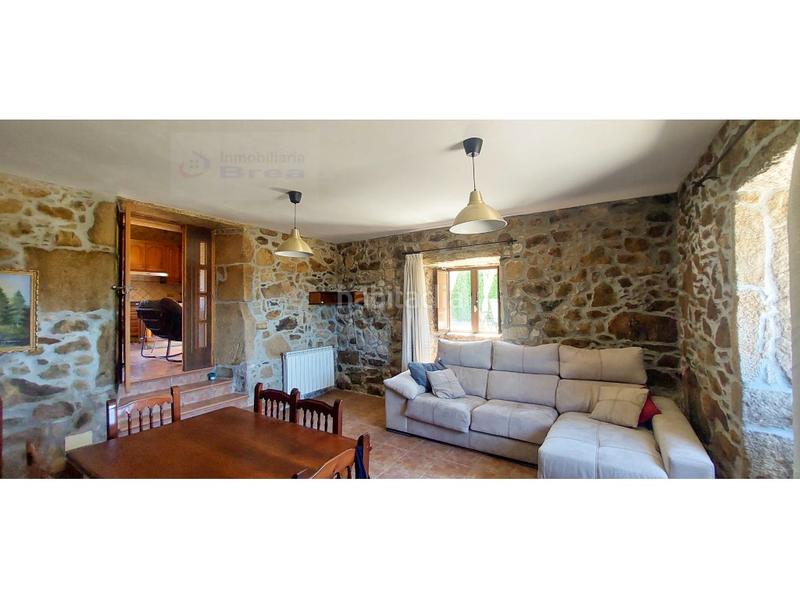 Foto e25a3cab-2d58-481a-941b-eaca866bf74f. Casa en sachocos 9 excelente casa de piedra al lado en Silleda