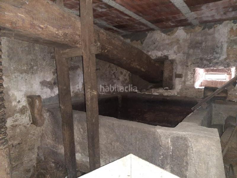 Foto 9b0a88ae-9b8c-4066-b40d-e0924b8df437. Casa en cp-2017 casa de piedra para restaurar en cira en Silleda