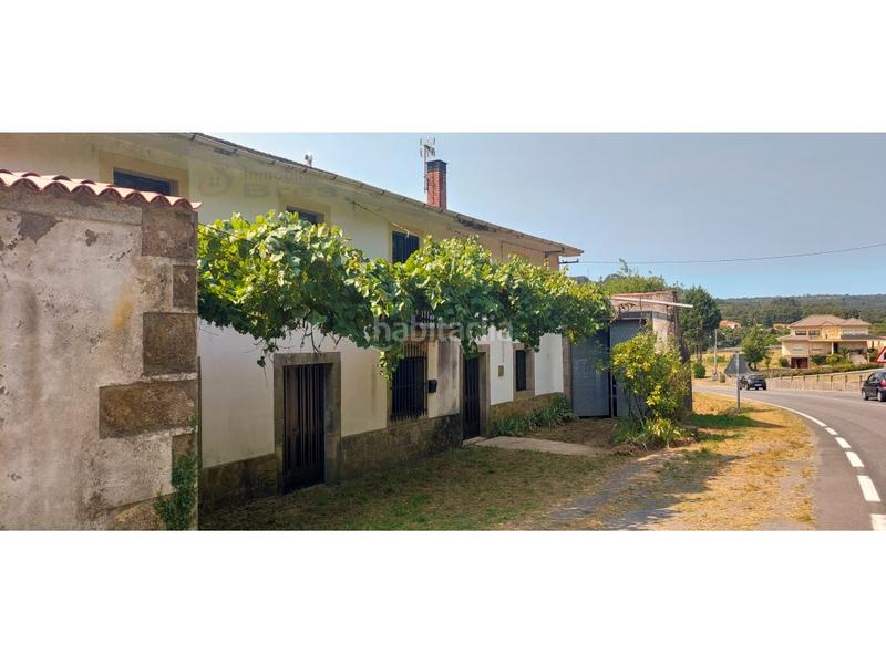 Foto 2e5bf41b-501c-48fb-9301-0701fcf6d3f8. Casa con parcheggio in Forcarei