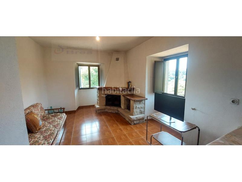 Foto b3d47ea2-d73e-4529-ab28-841675b3b9bb. Casa con parcheggio in Forcarei